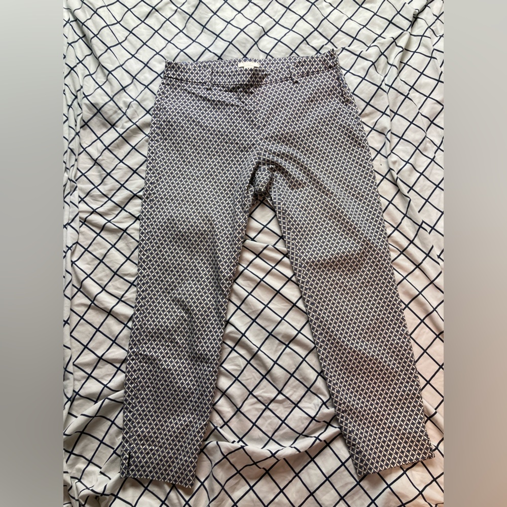 H&M patterned dress pants.